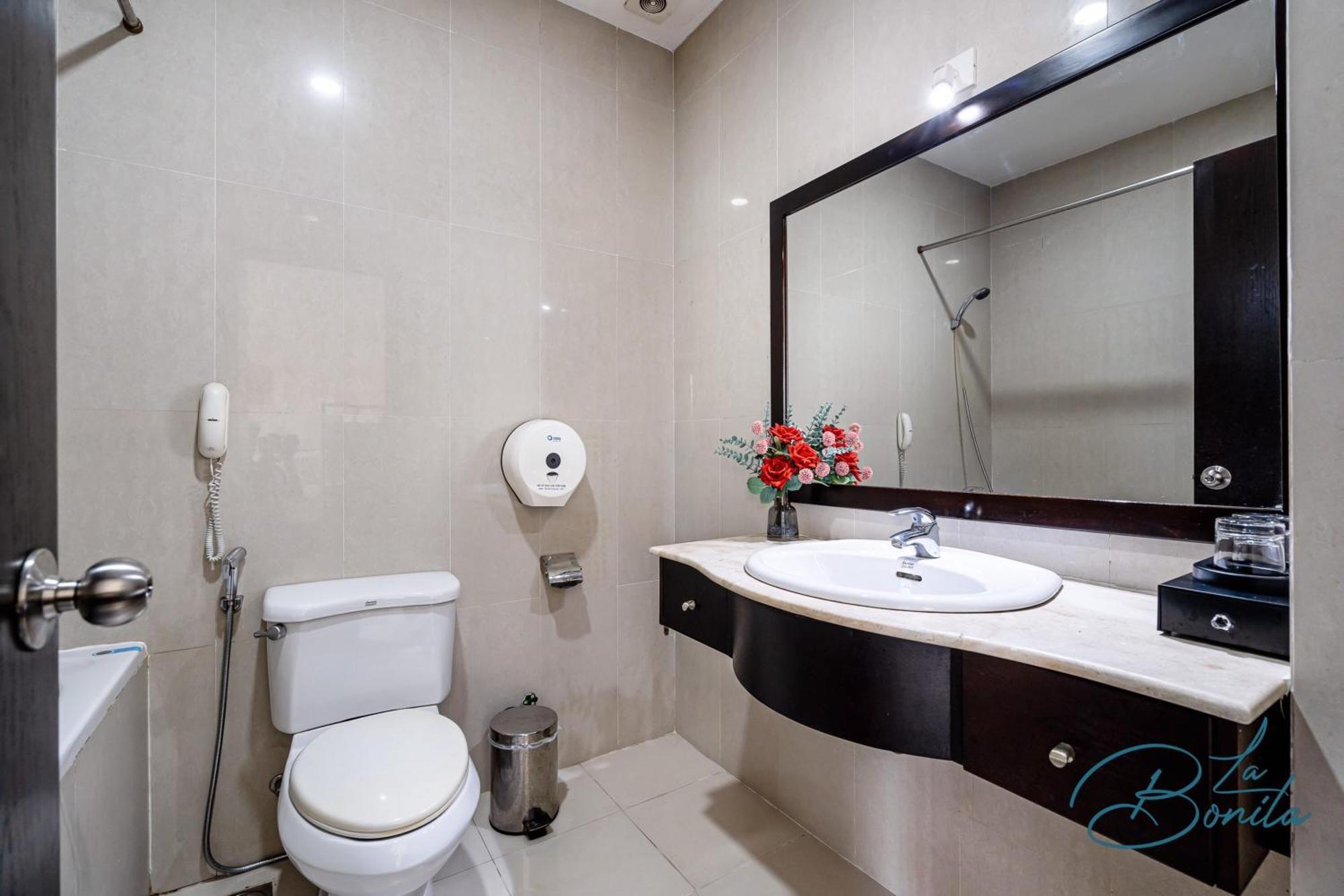La Bonita Boutique Hotel Хошимин Номер фото