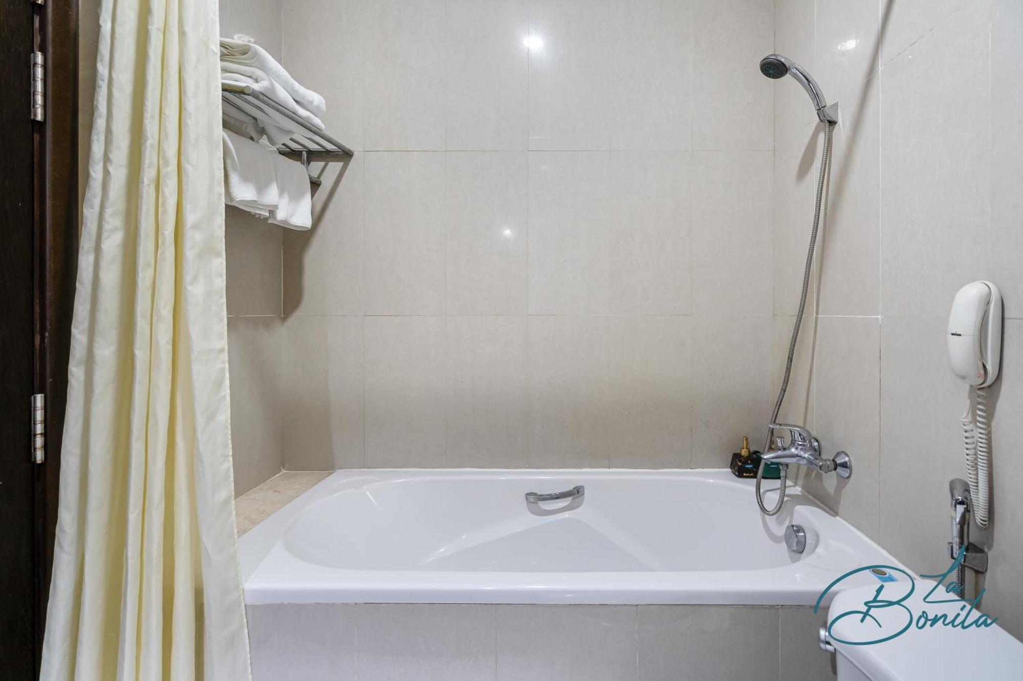 La Bonita Boutique Hotel Хошимин Экстерьер фото