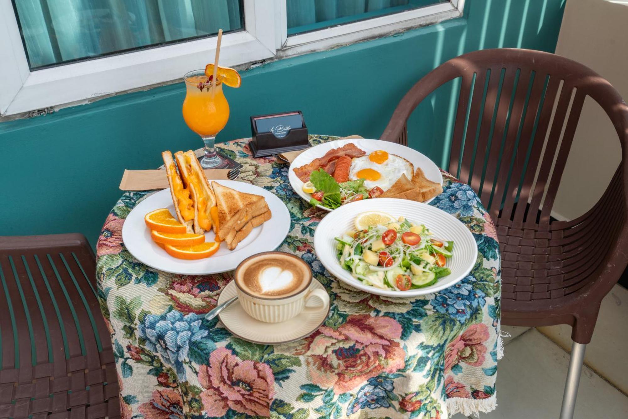 La Bonita Boutique Hotel Хошимин Экстерьер фото
